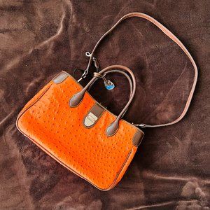 Orange Pebbled Leather Dooney handbag 100$